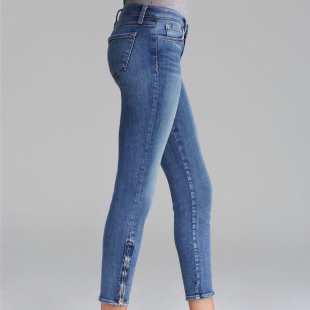 J BRAND CAPRI ZIP JEANS